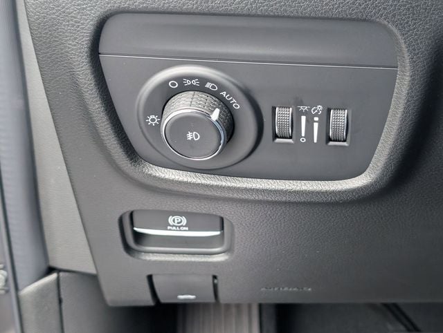 2025 Jeep Grand Cherokee Overland