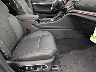 2025 Jeep Grand Cherokee Overland