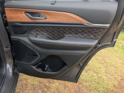 2026 Jeep Grand Cherokee Summit