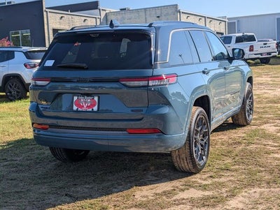 2026 Jeep Grand Cherokee Summit