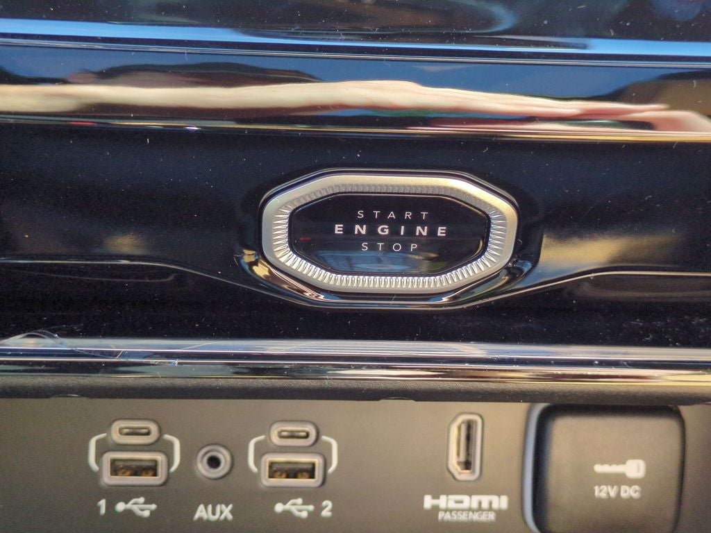 2027 Jeep Grand Cherokee Summit