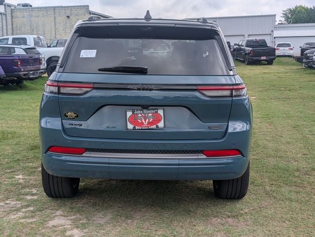2026 Jeep Grand Cherokee Summit