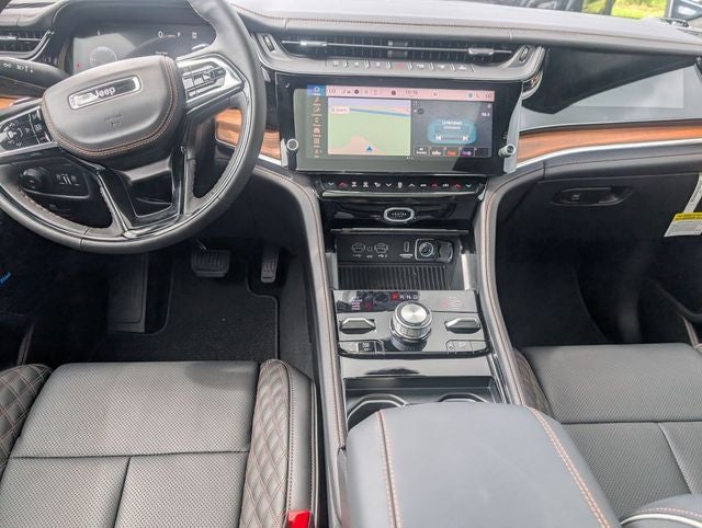 2026 Jeep Grand Cherokee Summit