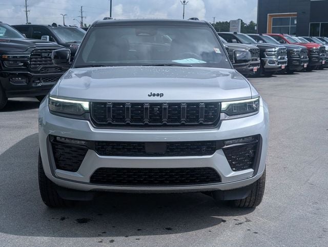 2026 Jeep Grand Cherokee Summit