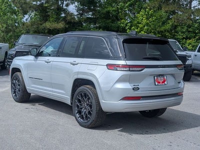 2026 Jeep Grand Cherokee Summit