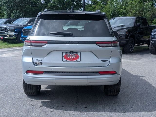 2026 Jeep Grand Cherokee Summit