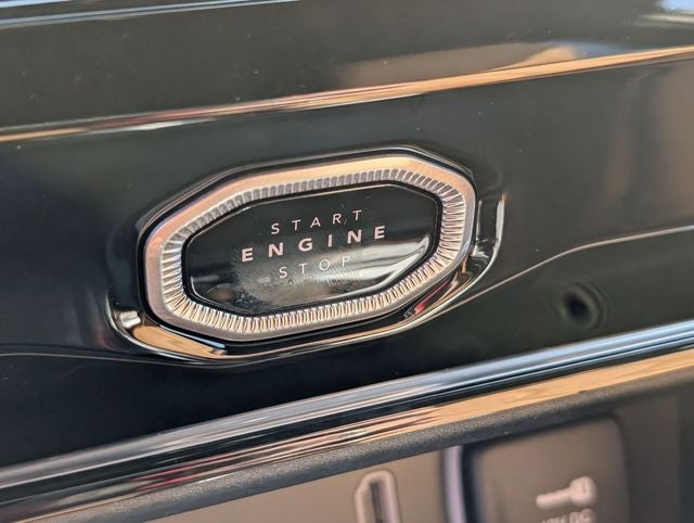 2026 Jeep Grand Cherokee Summit