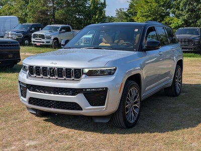 2026 Jeep Grand Cherokee Summit