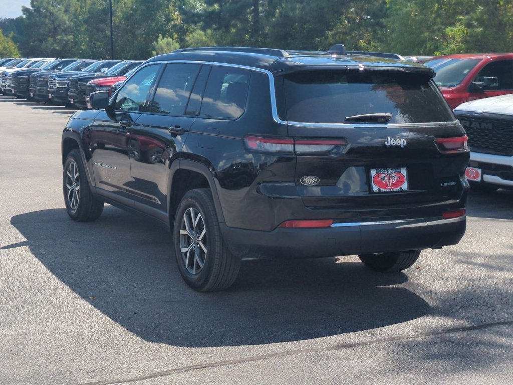 2027 Jeep Grand Cherokee L Laredo