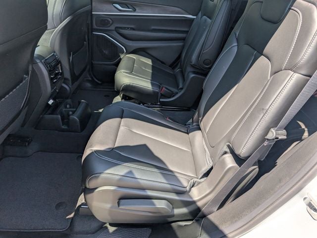 2026 Jeep Grand Cherokee L GRAND CHEROKEE L LIMITED 4X2