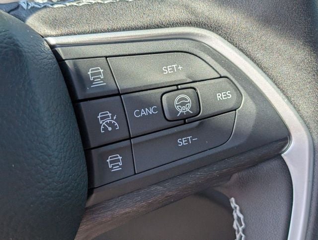 2026 Jeep Grand Cherokee GRAND CHEROKEE L LIMITED 4X2