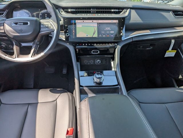 2026 Jeep Grand Cherokee GRAND CHEROKEE L LIMITED 4X2