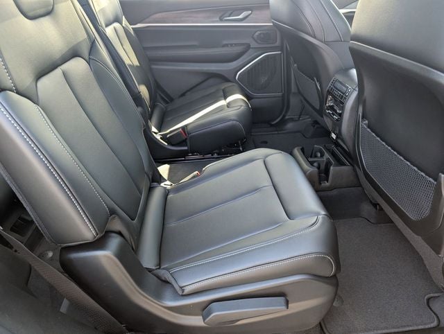 2026 Jeep Grand Cherokee GRAND CHEROKEE L LIMITED 4X2