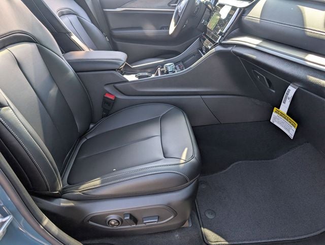 2026 Jeep Grand Cherokee GRAND CHEROKEE L LIMITED 4X2