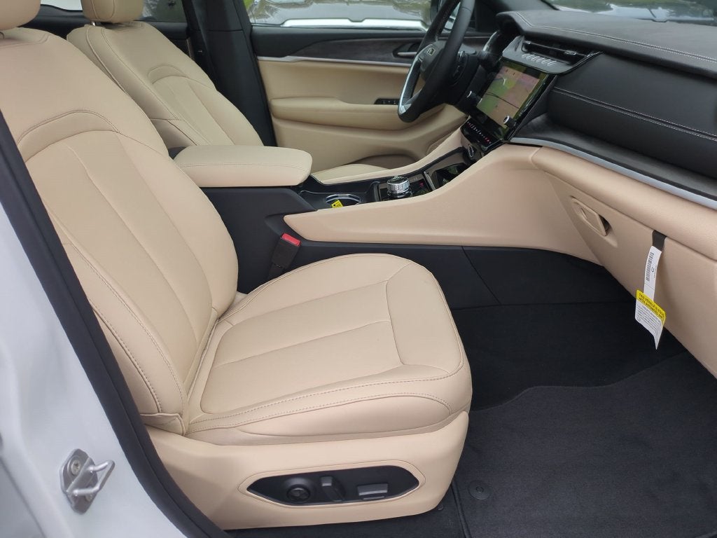 2027 Jeep Grand Cherokee L Limited
