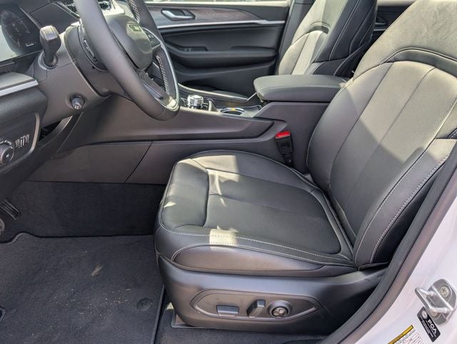 2026 Jeep Grand Cherokee L GRAND CHEROKEE L LIMITED RESERVE 4X4