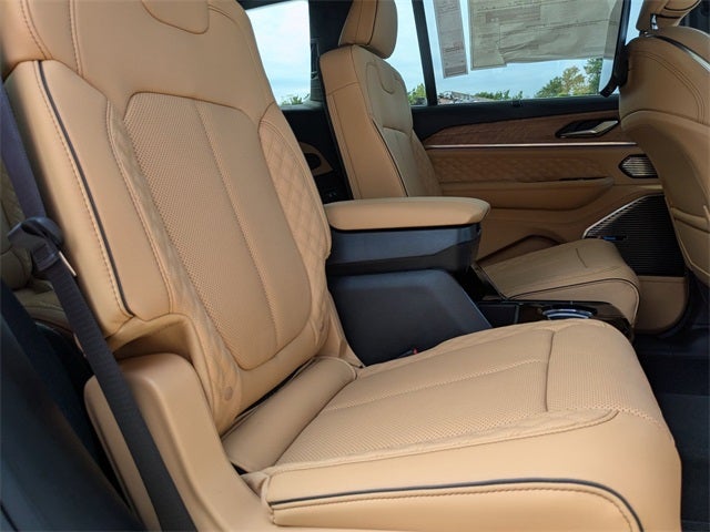 2025 Jeep Grand Cherokee L Summit