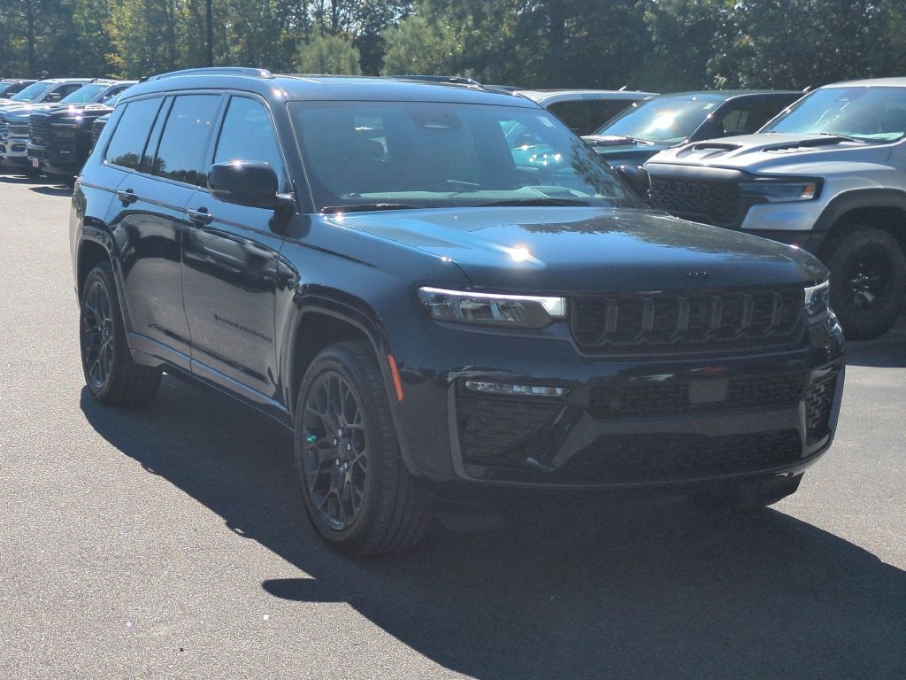 2027 Jeep Grand Cherokee L Summit