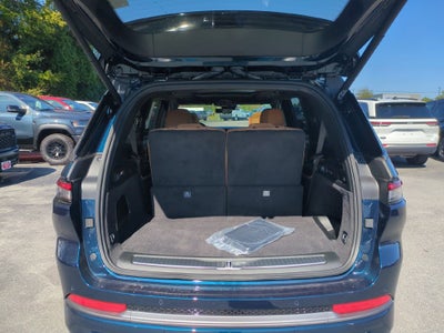 2027 Jeep Grand Cherokee L Summit