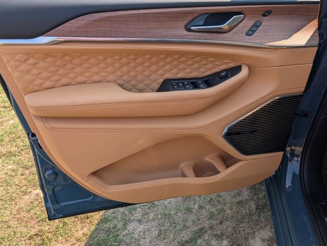 2026 Jeep Grand Cherokee L Summit