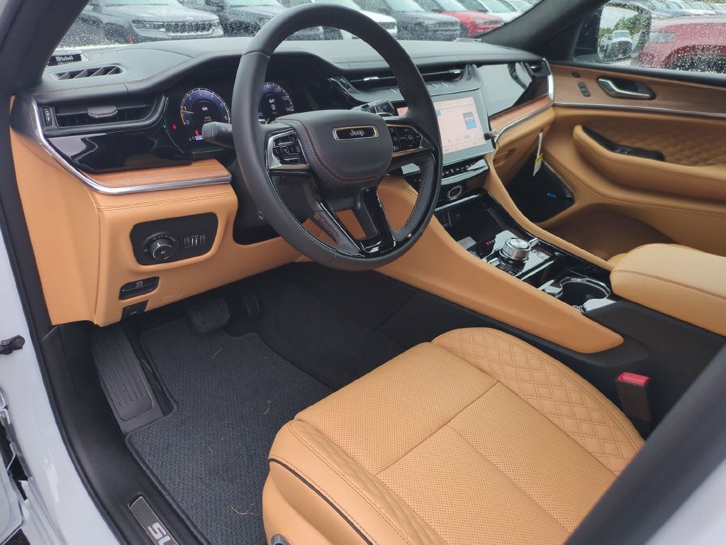 2027 Jeep Grand Cherokee L Summit