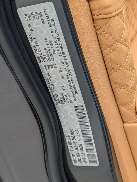 2026 Jeep Grand Cherokee L Summit