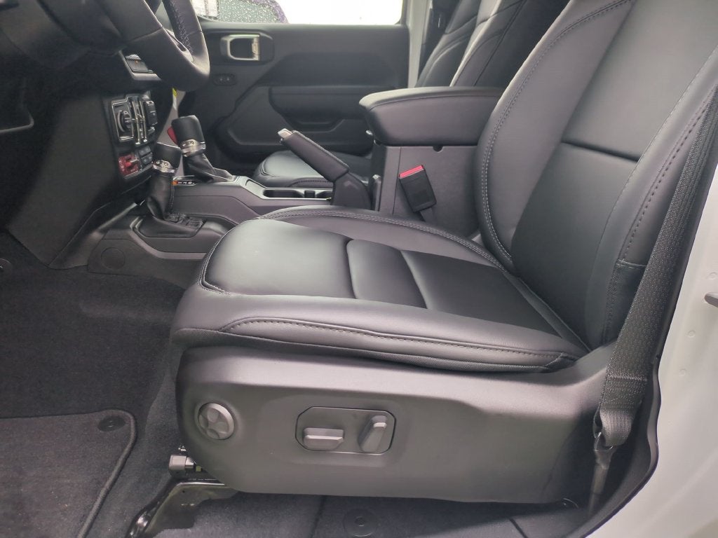 2027 Jeep Wrangler Moab 392