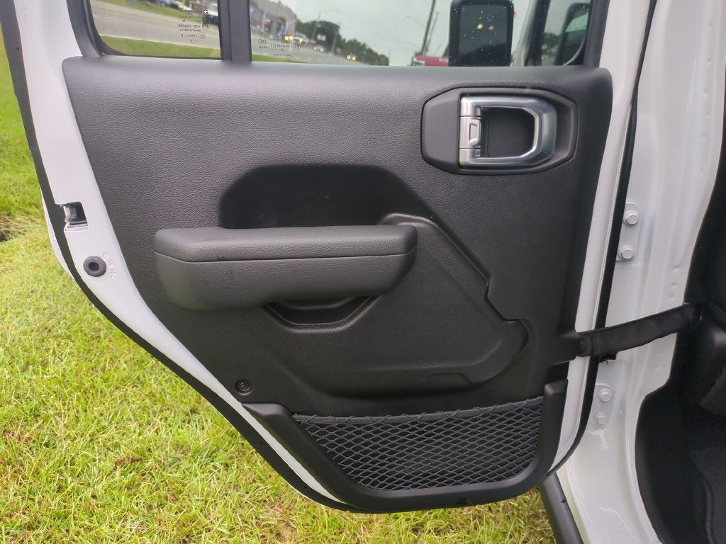 2027 Jeep Wrangler Moab 392