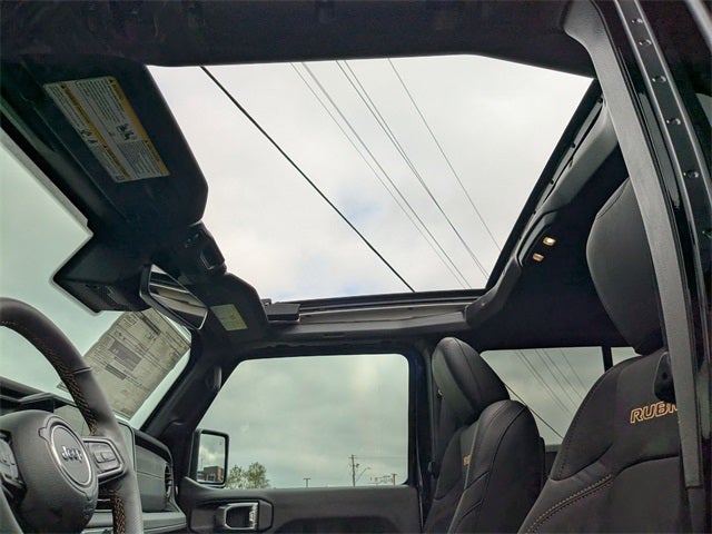 2025 Jeep Wrangler Rubicon 392