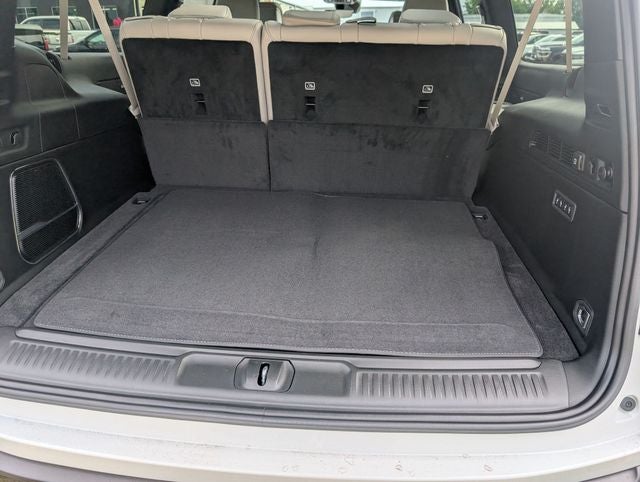 2026 Jeep Grand Wagoneer L 4x2