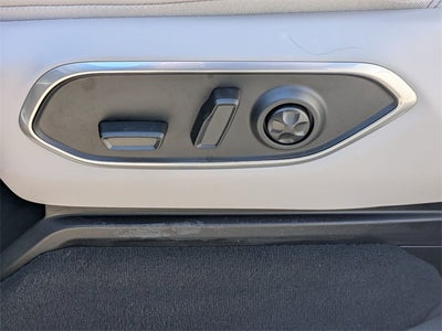 2026 Jeep Grand Wagoneer L 4x2