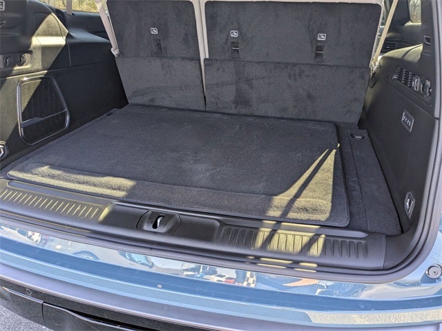 2026 Jeep Grand Wagoneer L 4x4