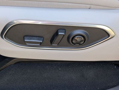 2026 Jeep Grand Wagoneer L 4x4