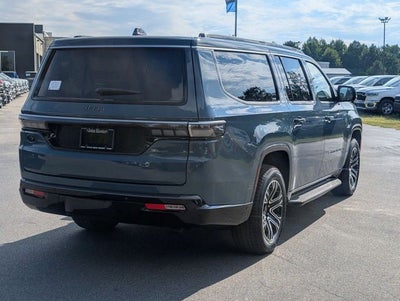 2026 Jeep Grand Wagoneer L 4x4