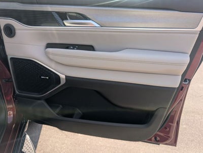 2026 Jeep Grand Wagoneer L 4x4