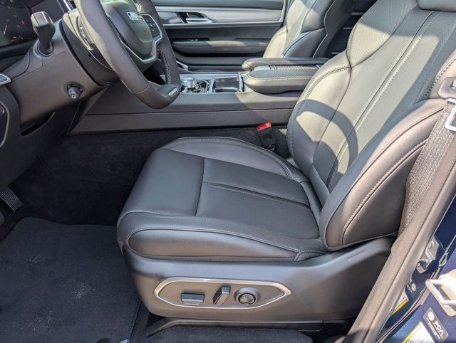 2026 Jeep Grand Wagoneer L Limited Reserve
