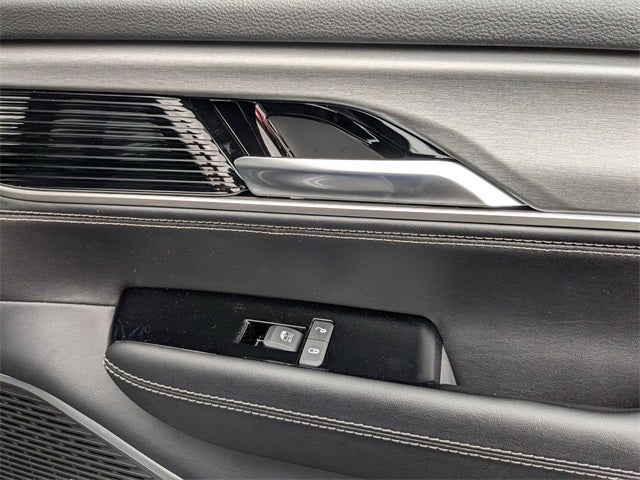 2025 Jeep Wagoneer L Series II