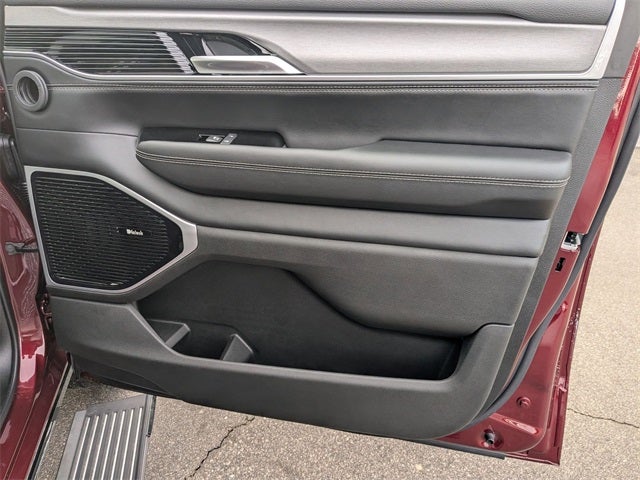 2026 Jeep Grand Wagoneer L Limited Altitude