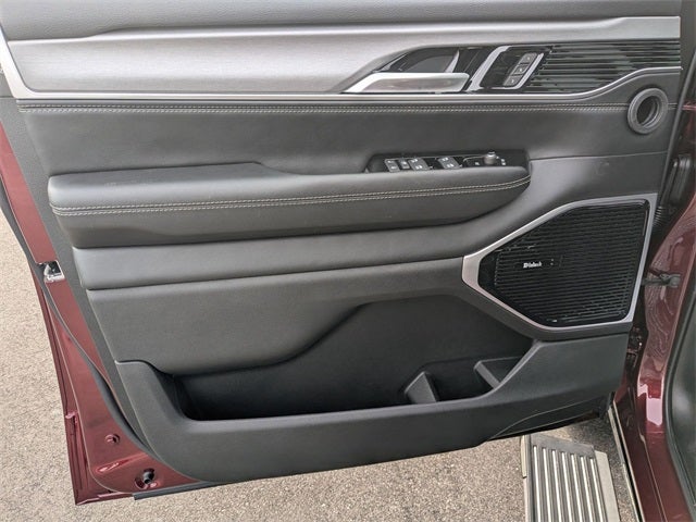 2026 Jeep Grand Wagoneer L Limited Altitude