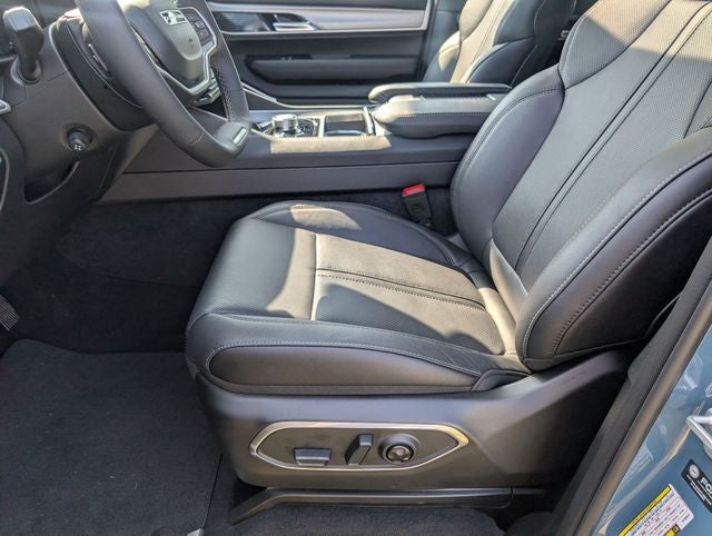 2026 Jeep Grand Wagoneer L Limited Reserve