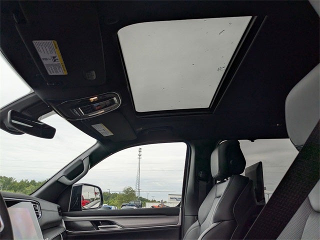 2025 Jeep Wagoneer L Series II