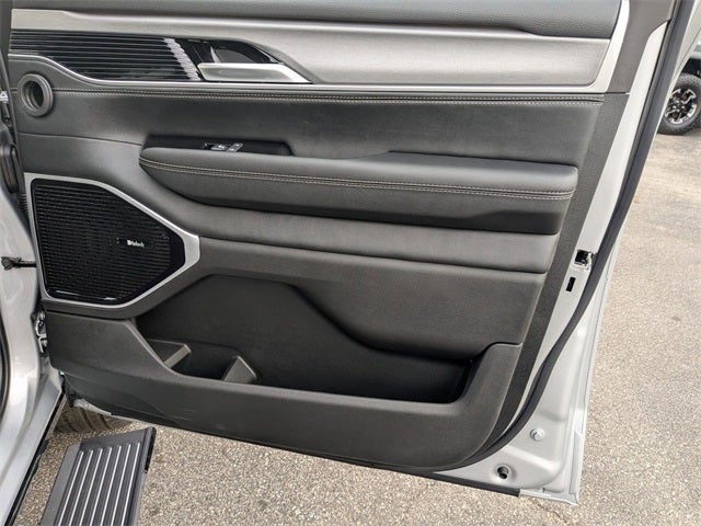 2026 Jeep Grand Wagoneer L Limited Reserve