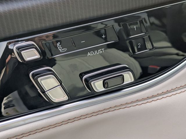 2026 Jeep Grand Wagoneer L Summit Obsidian