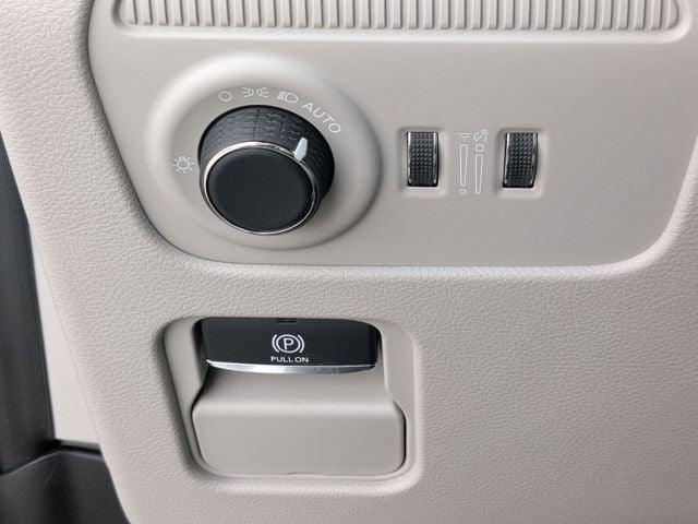 2026 Jeep Grand Wagoneer L Summit Obsidian