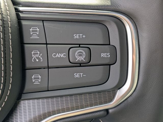 2026 Jeep Grand Wagoneer L Summit Obsidian