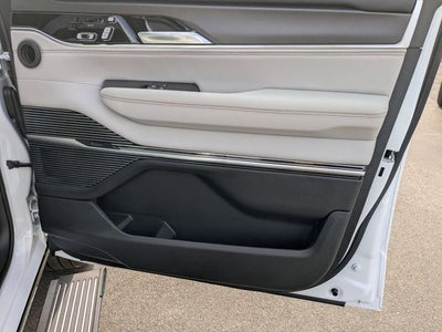 2026 Jeep Grand Wagoneer L Summit Obsidian