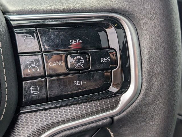 2026 Jeep Grand Wagoneer L Summit Obsidian