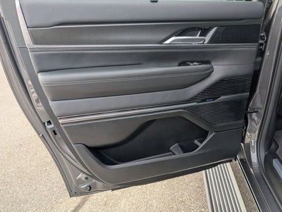 2026 Jeep Grand Wagoneer L Summit Obsidian