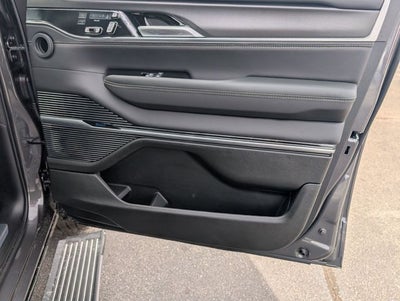 2026 Jeep Grand Wagoneer L Summit Obsidian