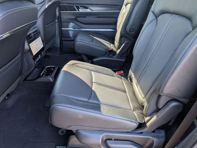 2026 Jeep Grand Wagoneer L Summit Obsidian